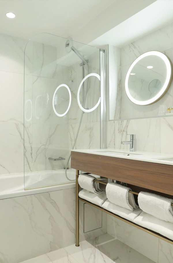 Salle de bain de l'hôtel Cheval Blanc