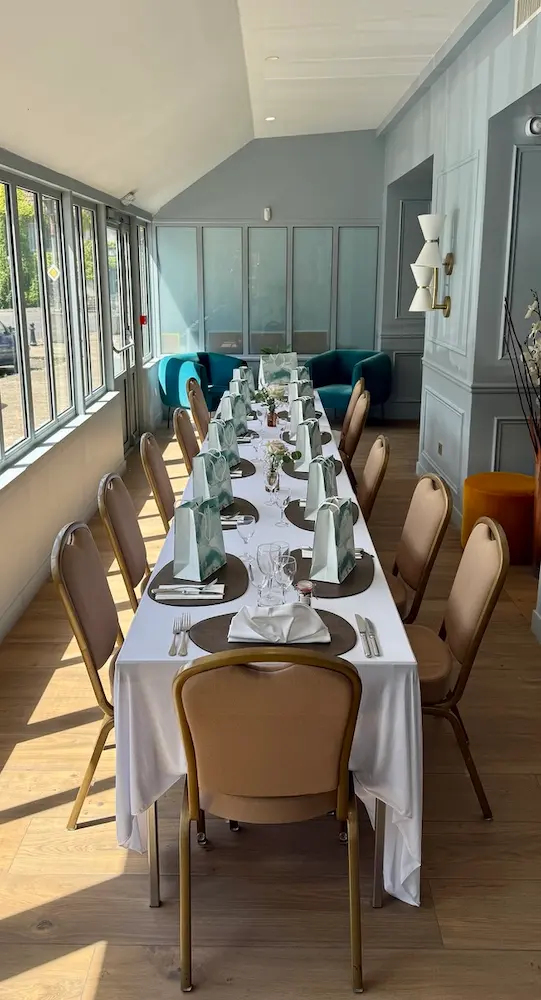 Salle de séminaire verrière